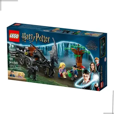 Lego Harry Potter Carruagem e Testrálio de Hogwarts